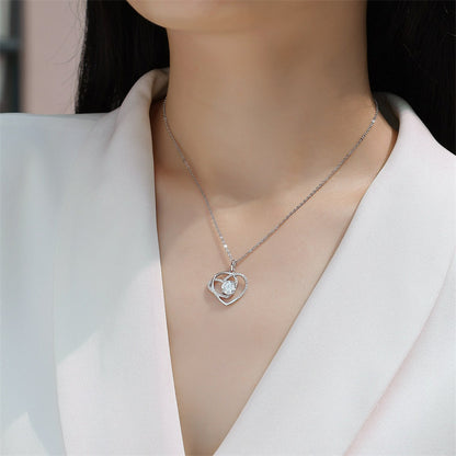 Refined Cross Chain Necklace Featuring Line Design