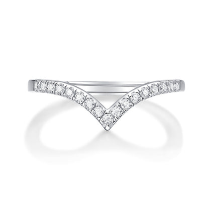 Regal Crown Ring with Geometric Design