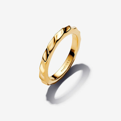 14k Gold Rippled Band Ring