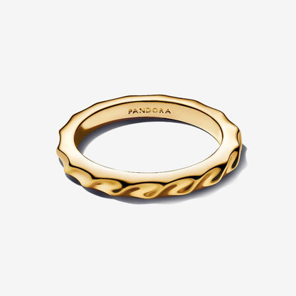 14k Gold Rippled Band Ring