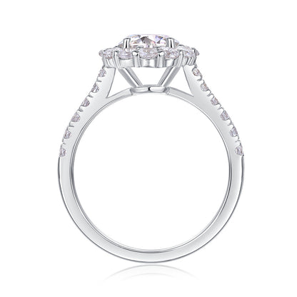 Round Moissanite Ring in 925 Silver