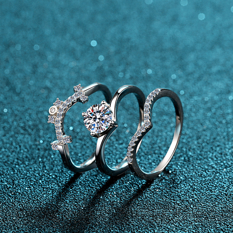 S925 Sterling Silver 0.80ct Moissanite Four-Prong Crown Ring with Triple-Wear Design
