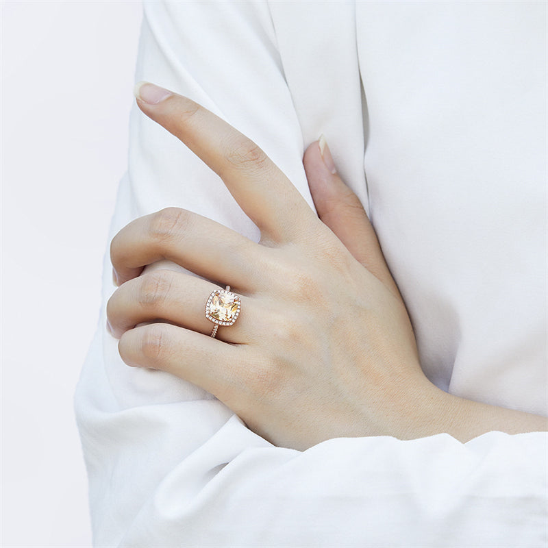 S925 Sterling Silver 3.5ct Statement Ring - Luxe Crown-Inspired Zirconia Jewelry