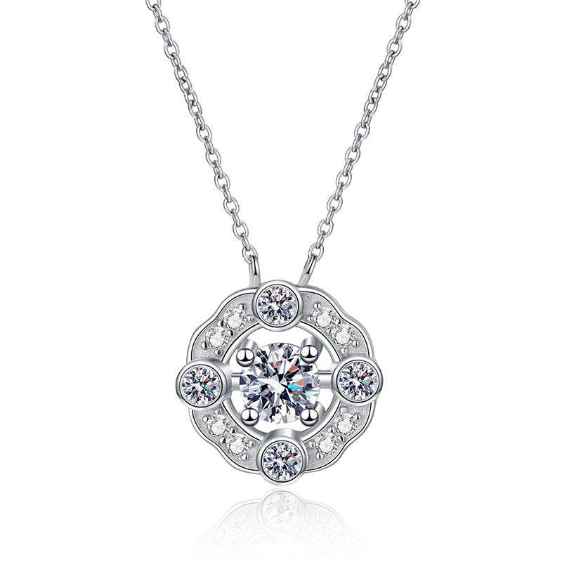 S925 Sterling Silver Four-Prong Pendant Necklace - 0.5CT Moissanite Everyday Elegance