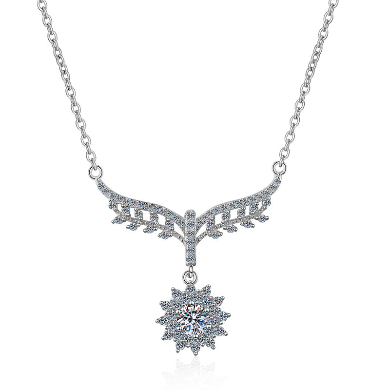 S925 Sterling Silver Four-Prong Pendant Necklace - 0.5CT Moissanite Simulated Diamond Collarbone Chain