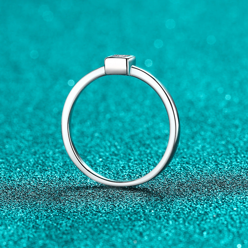 S925 Sterling Silver "Ice Cube" Moissanite Ring | 0.3ct Minimalist Botanical Design
