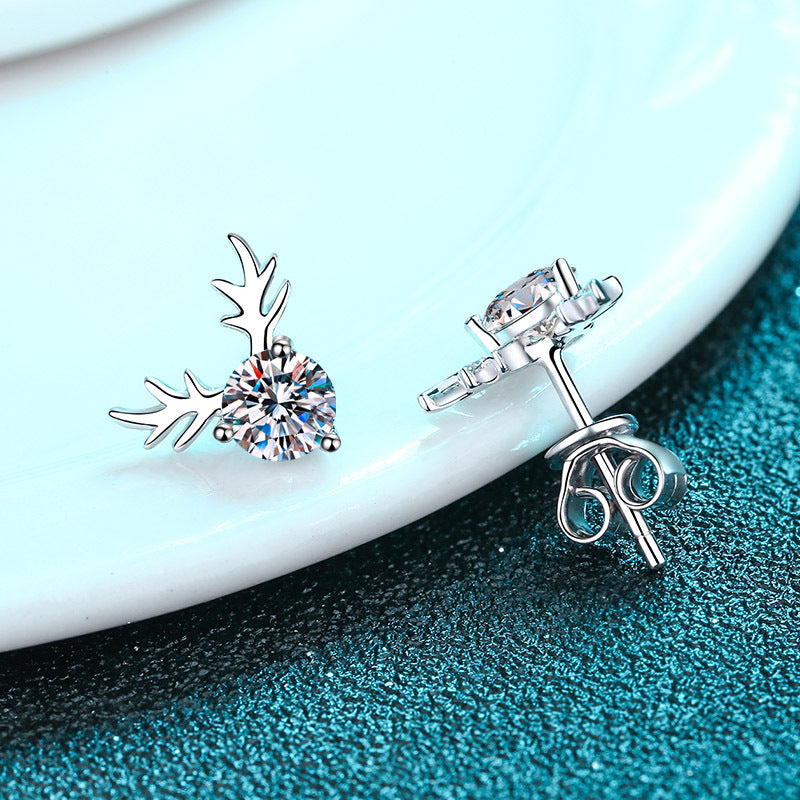S925 Sterling Silver "Journey With You" Moissanite Stud Earrings - 1CT Total with Cultural Motifs