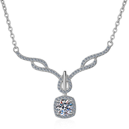 S925 Sterling Silver Knot Pendant Necklace - 0.8CT Moissanite Four-Prong Collarbone Chain