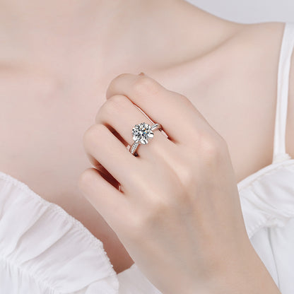 S925 Sterling Silver Micro-Paved Plum Blossom Moissanite Ring with Animal Motifs - Minimalist Wedding Band