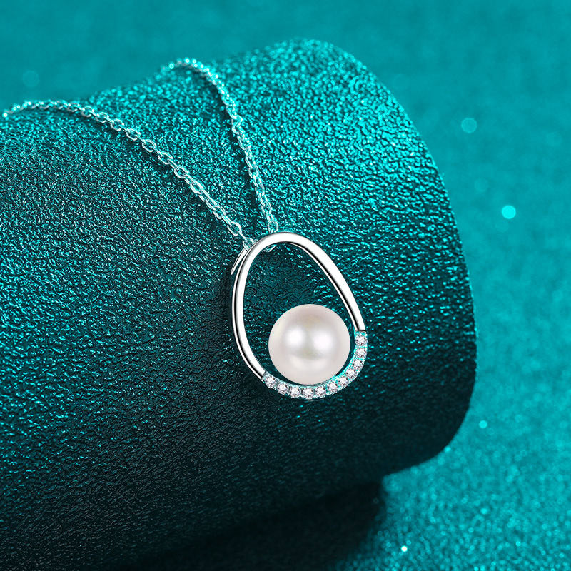 S925 Sterling Silver Oval Pendant Necklace - 0.096CT Moissanite & Pearl Elegant Chain