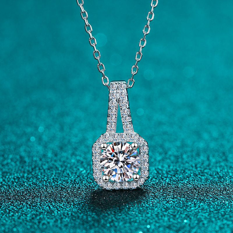 S925 Sterling Silver PT950-Plated Four-Prong Pendant Necklace - 0.5CT-2CT Moissanite Sachet Charm Collarbone Chain