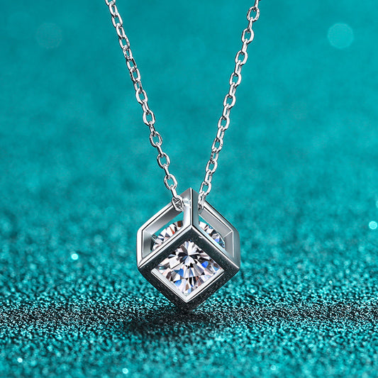 S925 Sterling Silver PT950-Plated Square Pendant Necklace - 0.5CT/1CT Moissanite Geometric Choker