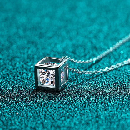 S925 Sterling Silver PT950-Plated Square Pendant Necklace - 0.5CT/1CT Moissanite Geometric Choker