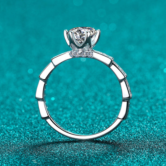S925 Sterling Silver PT950 Gold Plated 0.5ct Moissanite Snake Bone Six-Prong Ring with Animal Motifs