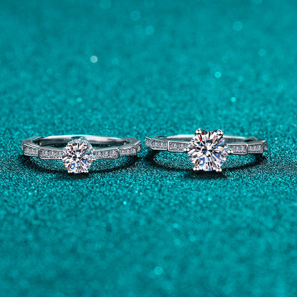 S925 Sterling Silver PT950 Gold Plated 0.5ct Moissanite Snake Bone Six-Prong Ring with Animal Motifs