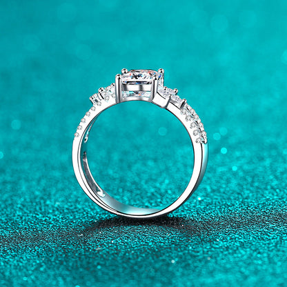 S925 Sterling Silver PT950 Gold Plated Princess Cut 1ct Moissanite Engagement Ring