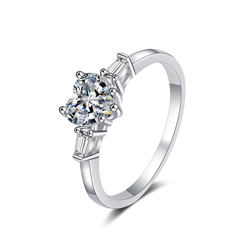 S925 Sterling Silver PT950 Platinum Plated Heart-Shaped 1ct Moissanite Proposal Ring