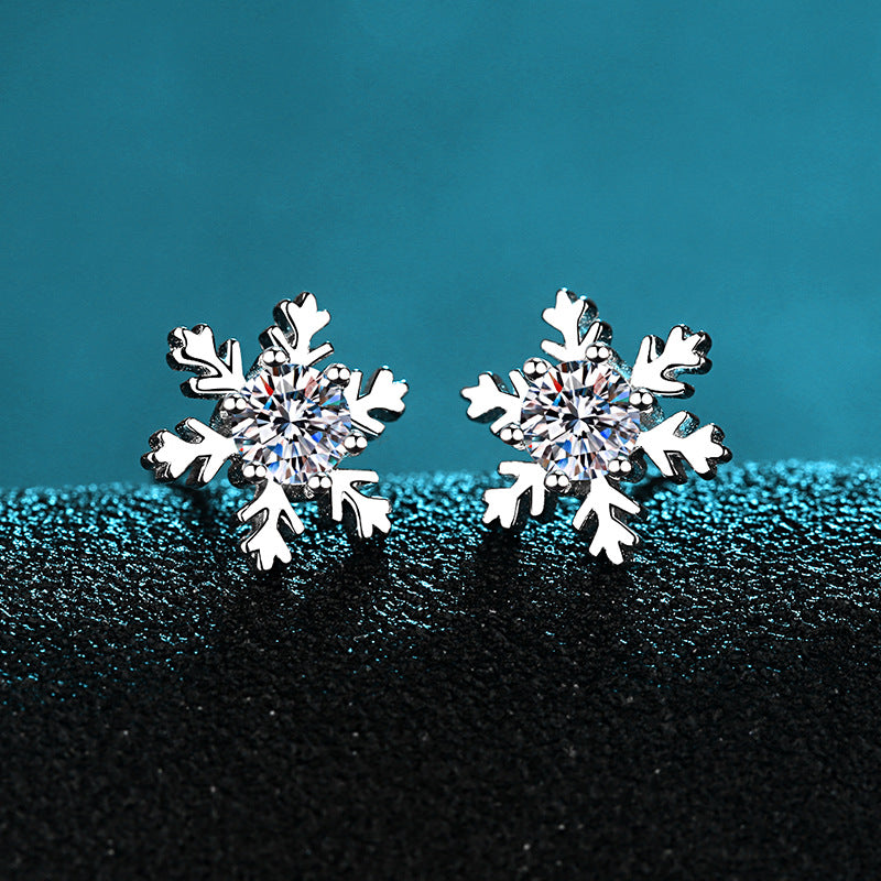 S925 Sterling Silver Snowflake Moissanite Stud Earrings - 0.6ct/1ct/2ct Lucky Lion & Locket Design