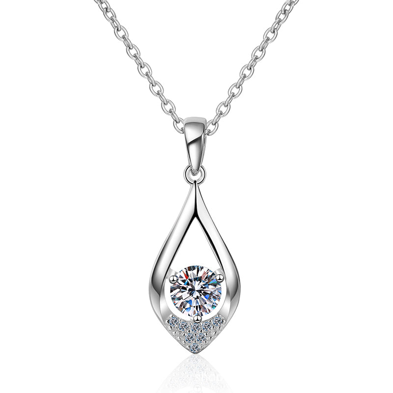 S925 Sterling Silver Teardrop Pendant Necklace - 0.5CT Moissanite Three-Prong Collarbone Chain