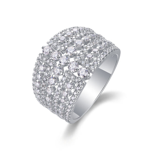 Simple Round Shape Moissanite Ring