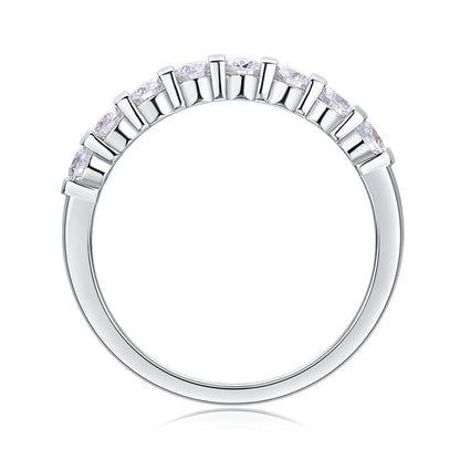 Simple Round Shape Moissanite Ring