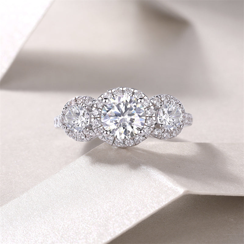 Sleek Circle Diamond Ring for Women