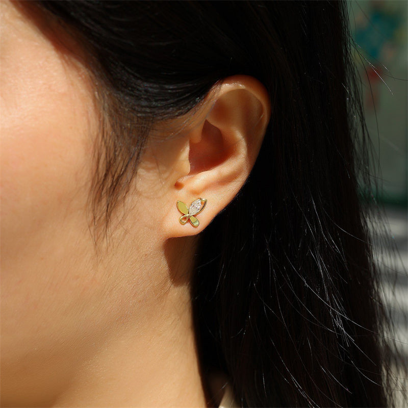 Sleek Geometric Sterling Silver Moissanite Stud Earrings