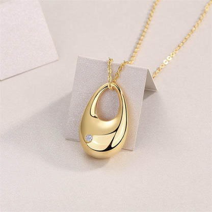 Sleek Women's Sterling Silver Necklace for Fashionable Looks