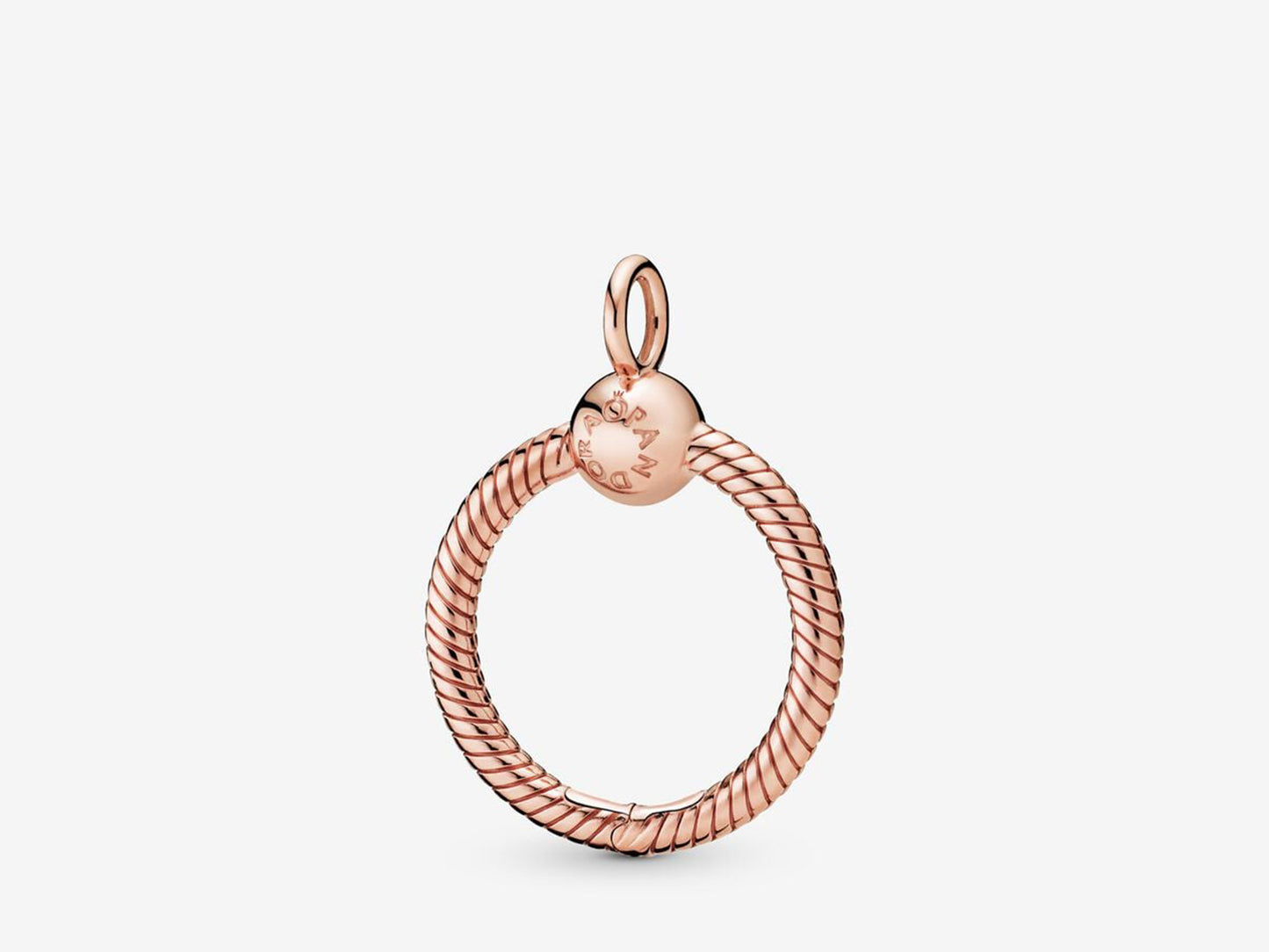 Small O Pendant