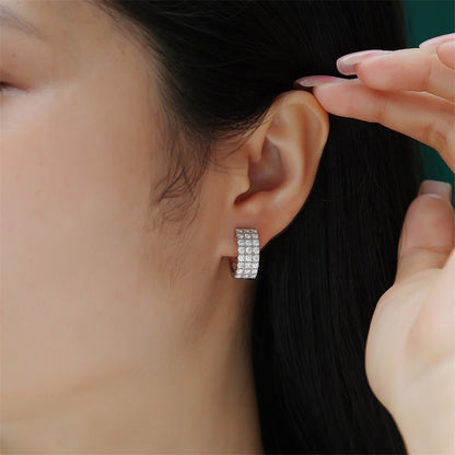 Sophisticated Round Cut Moissanite Earrings for Women