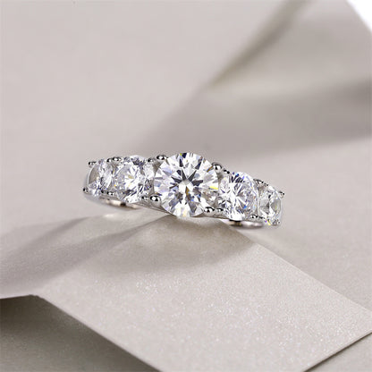 Sophisticated Round Cut Silver Ring with 1 Carat Stone