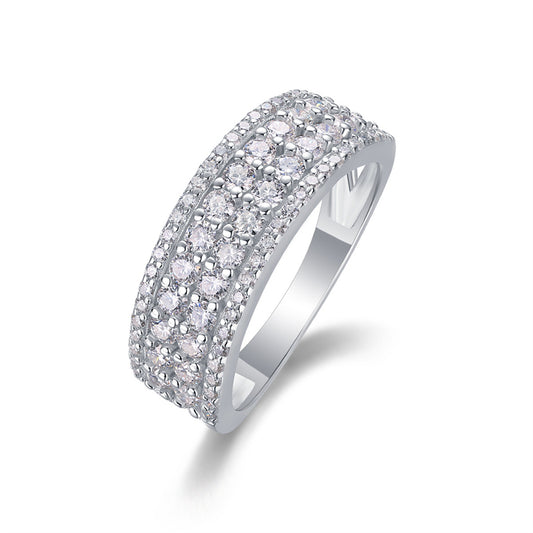 Sophisticated Round Diamond Ring in 925 Silver