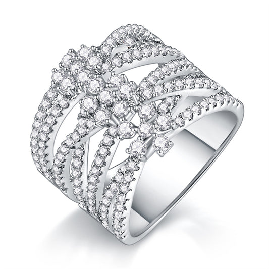 Sophisticated Round Ring in Sterling Silver