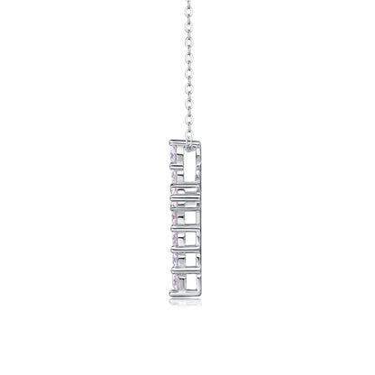 Sophisticated Unisex Necklace with Cross Design