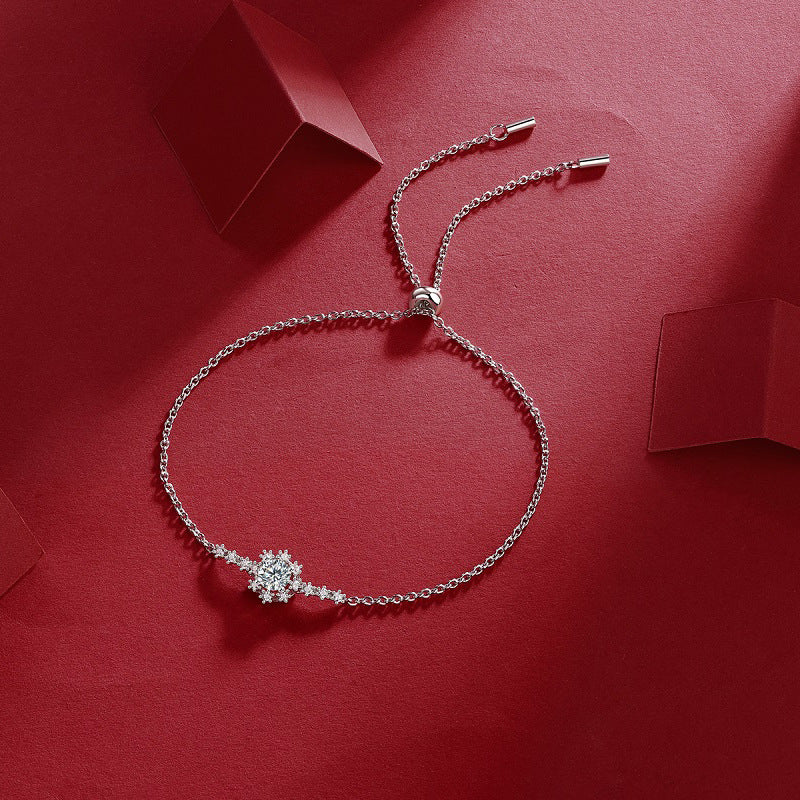 Sophisticated Women's Geometric Bracelet for Professional Style