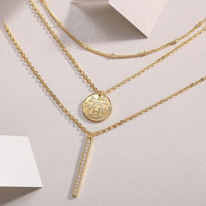 Sophisticated Women's Geometric Necklace for Professional Style