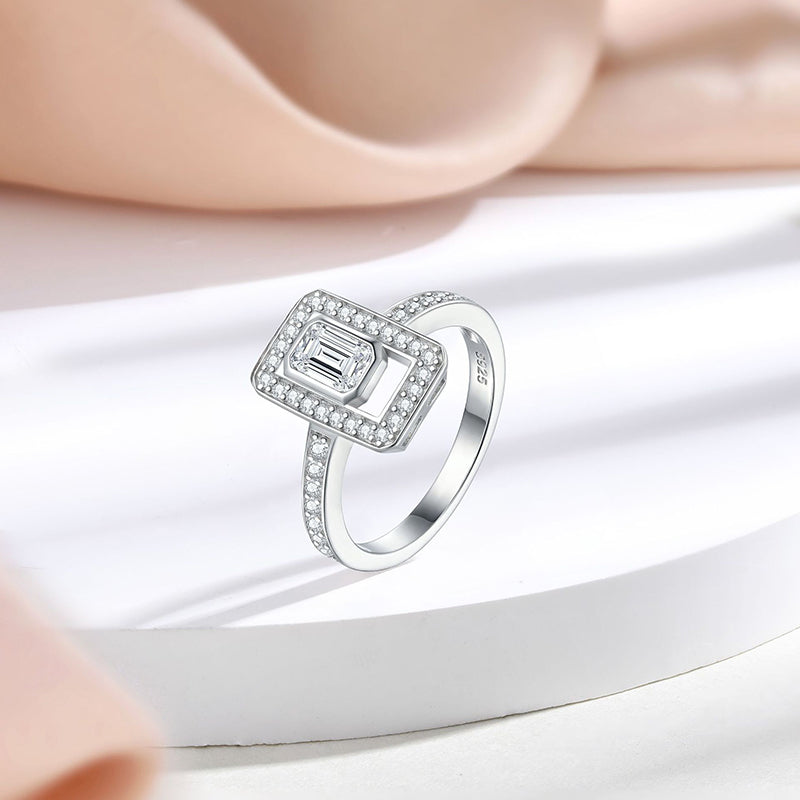 Square Zirconia 925 Silver Ring - Modern Geometric Band for Women
