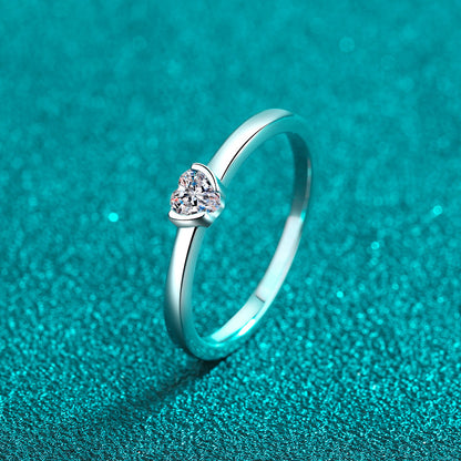 Sterling Silver Heart-Shaped 30pt Moissanite Ring Plated with PT950 Rhodium