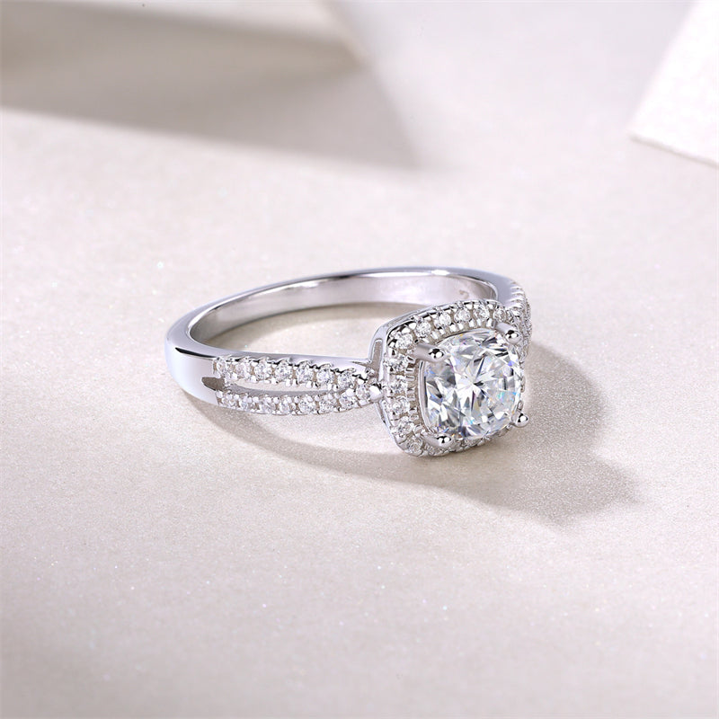 Stunning Square Moissanite Ring in 925 Silver