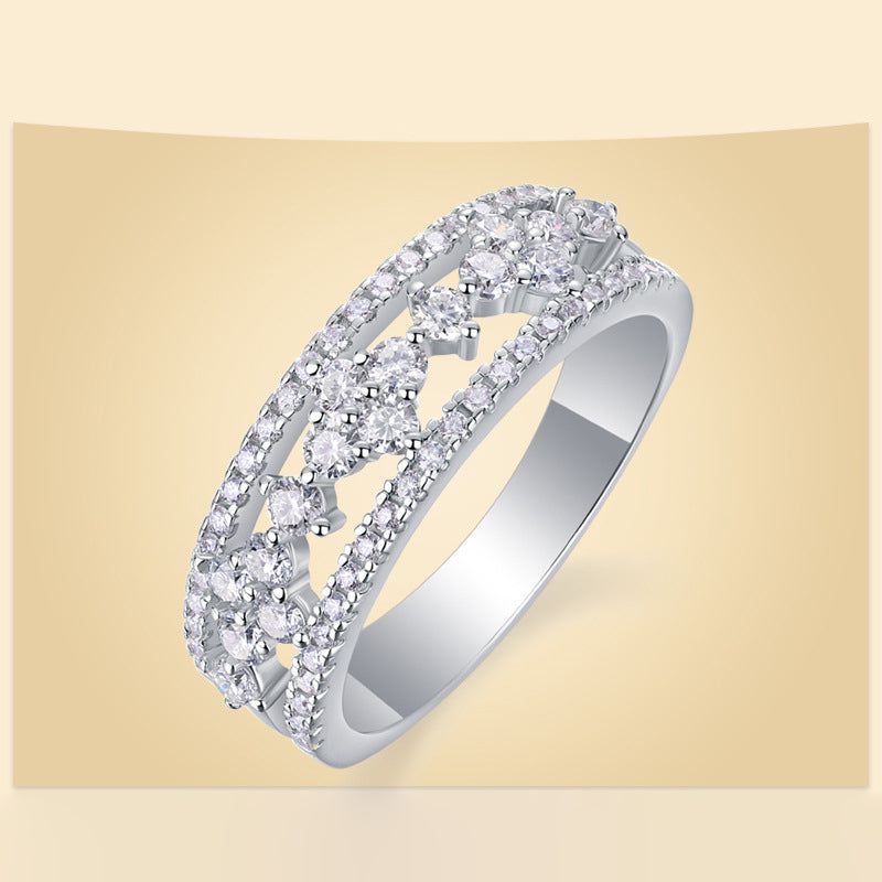 Stylish Round Shape Diamond Ring