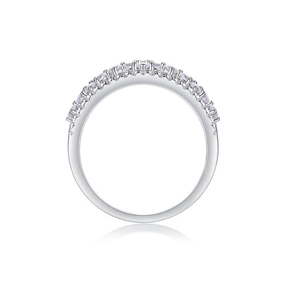 Stylish Round Shape Diamond Ring