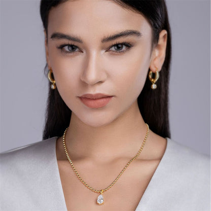 Stylish Women's Moissanite Necklace with Geometric Design