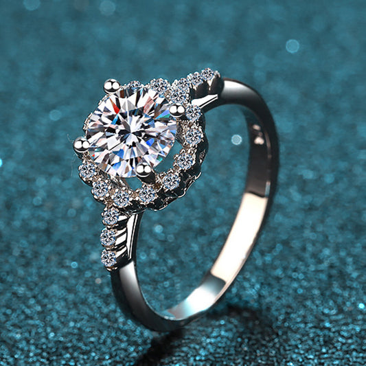 Sunflower Inspired Moissanite Solitaire Ring in S925 Silver | 1ct Four-Prong Setting with PT950 Plating