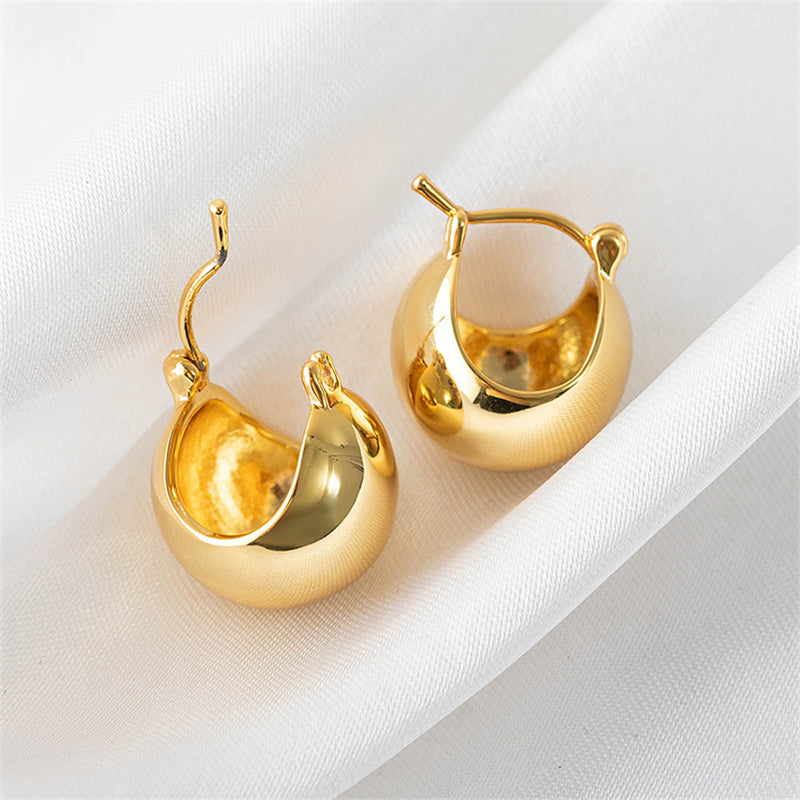 Sweet & Edgy Geometric 18K Gold Plated Stud Earrings - Unique Statement Jewelry for Women