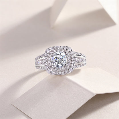 Timeless Geometric Moissanite Band for Women