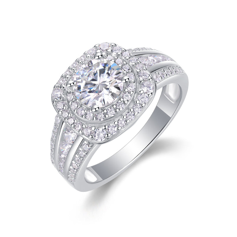 Timeless Geometric Moissanite Band for Women