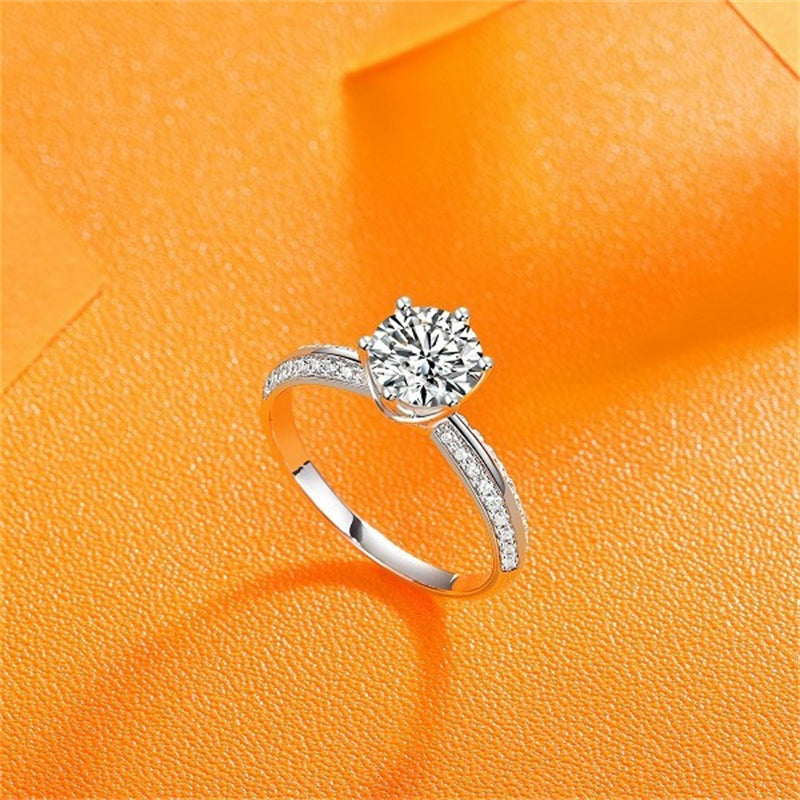 Timeless Moissanite Ring in 925 Silver