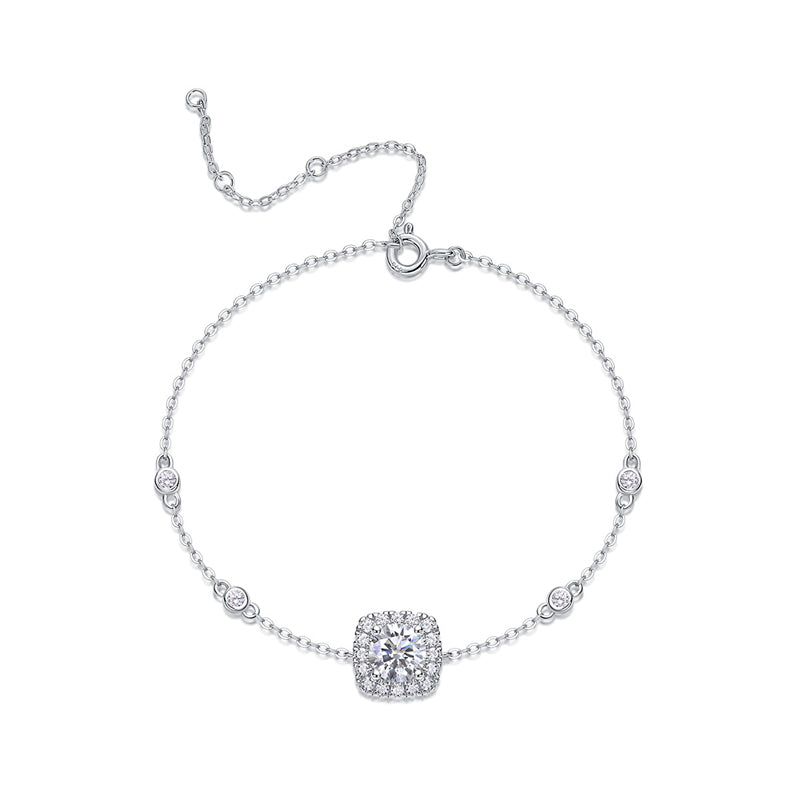 Timeless Women's Geometric Silver Bracelet with Moissanite