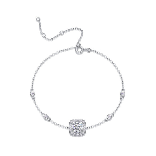 Timeless Women's Geometric Silver Bracelet with Moissanite