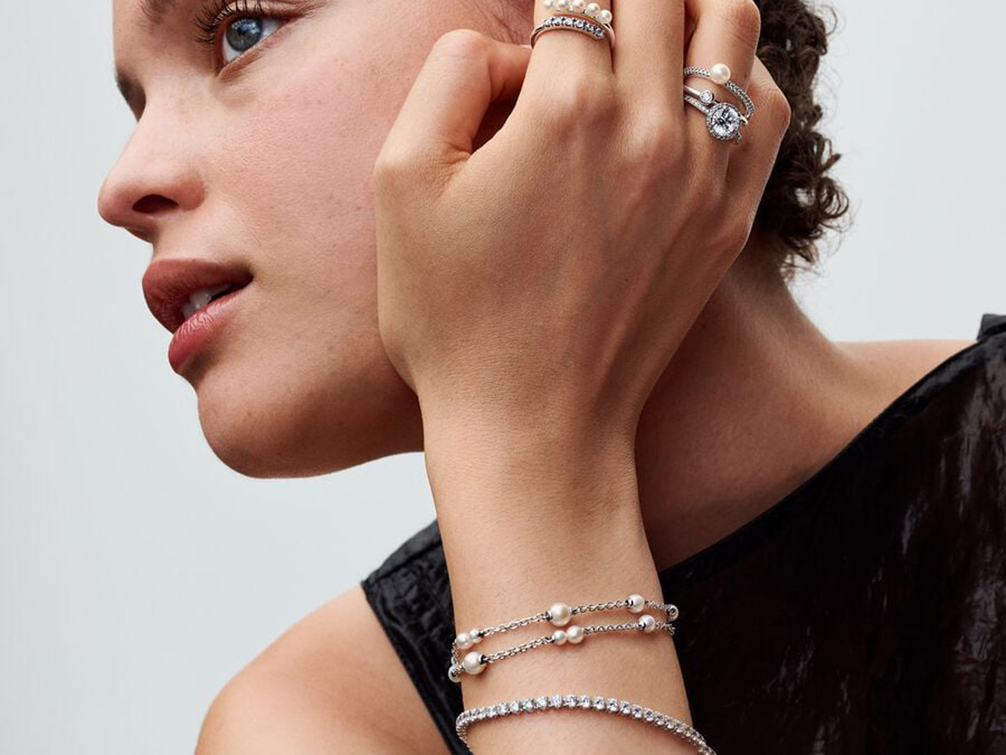 Treated Freshwater Cultured Pearl Station Chain Bracelet